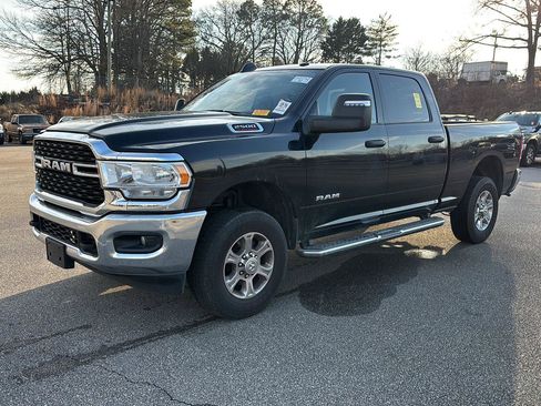 Used 2024 RAM 2500 Big Horn w/ Bed Utility Group image 1