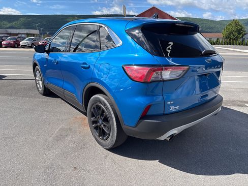 Used 2020 Ford Escape SE AWD/4WD image 6