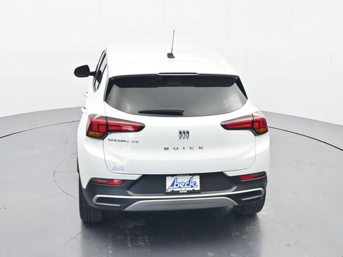 Used 2024 Buick Encore GX Preferred w/ Comfort Package FWD image 32