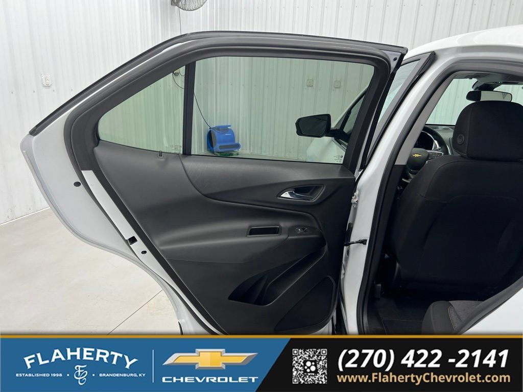 Used 2024 Chevrolet Equinox LT FWD image 10