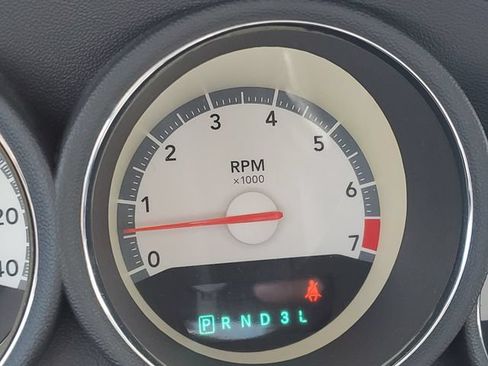 Used 2009 Dodge Charger SXT RWD image 11