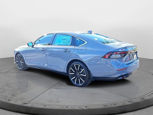 New 2026 Honda Accord Touring image 4
