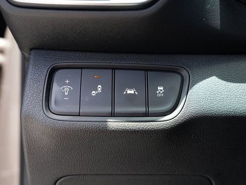 Used 2020 Hyundai Santa Fe SEL FWD image 40
