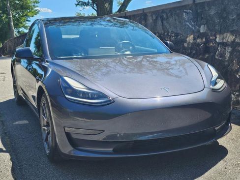 Used 2021 Tesla Model 3 Long Range AWD/4WD image 11