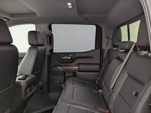 Used 2020 Chevrolet Silverado 1500 LT Trail Boss AWD/4WD image 17
