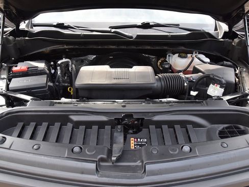 Used 2025 Chevrolet Silverado 1500 Custom Trail Boss w/ Midnight Edition image 37