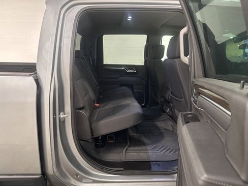 Used 2025 Chevrolet Silverado 2500 LT w/ Safety Package image 14