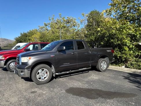 Used 2013 Toyota Tundra 2WD Double Cab w/ TRD Off-Road Pkg image 2