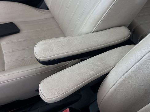 Used 2017 FIAT 500 Lounge image 18