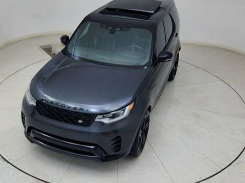 Used 2024 Land Rover Discovery Dynamic SE AWD/4WD image 80