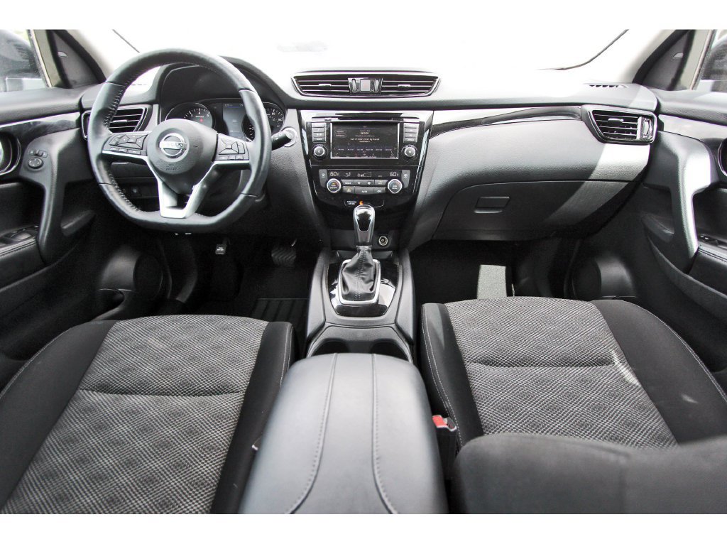 Used 2021 Nissan Rogue Sport SV FWD image 10