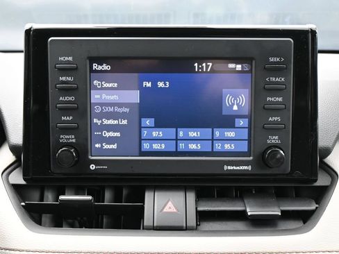 Used 2022 Toyota RAV4 XLE w/ XLE Grade Weather Package AWD/4WD image 22