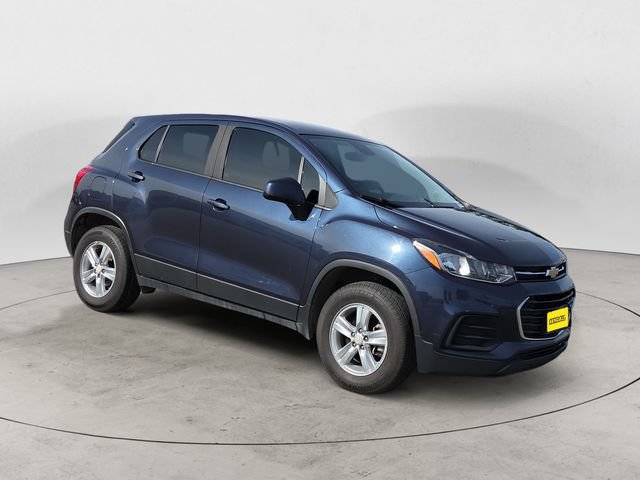 Used 2018 Chevrolet Trax LS AWD/4WD image 3