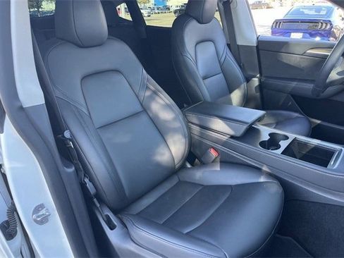 Used 2023 Tesla Model Y Long Range image 29
