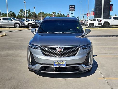 Used 2023 Cadillac XT6 Premium Luxury w/ Technology Package image 8
