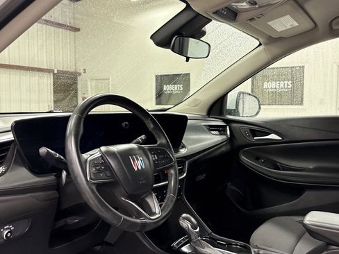 Used 2024 Buick Encore GX Preferred image 6