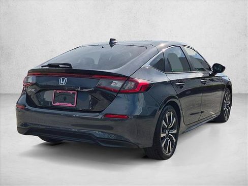 Used 2024 Honda Civic EX-L image 5