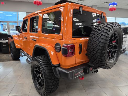 New 2025 Jeep Wrangler Unlimited Rubicon w/ Convenience Group image 3
