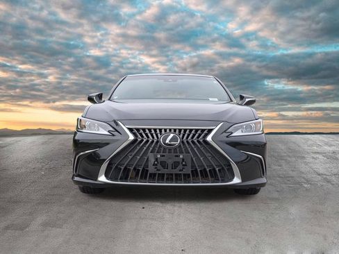 Certified 2023 Lexus ES 350 w/ Premium Package FWD image 3