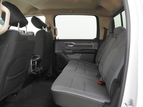 Used 2020 RAM 1500 Big Horn AWD/4WD image 15