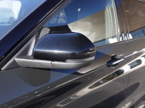 Used 2021 Ford Explorer Platinum w/ Equipment Group 601A image 12