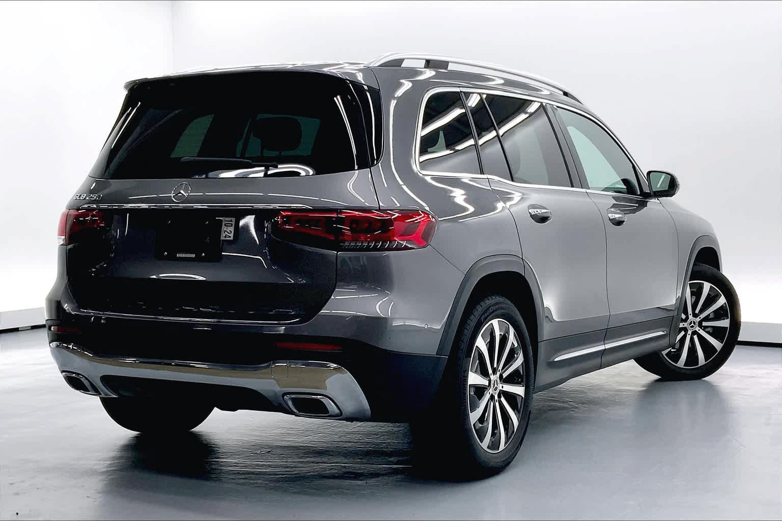 Certified 2023 Mercedes-Benz GLB 250 image 14