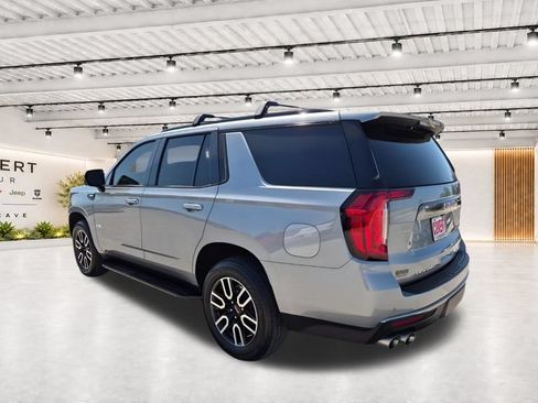 Used 2024 GMC Yukon AT4 w/ Technology Package AWD/4WD image 9