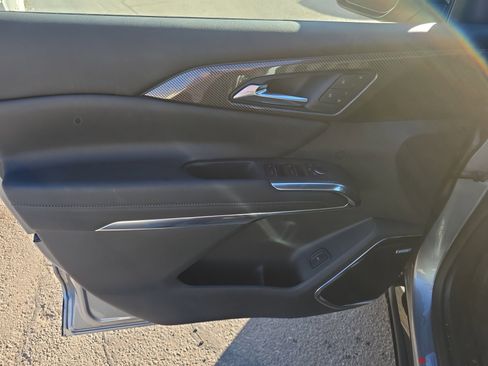 New 2026 Chevrolet Traverse High Country image 14