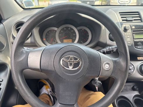 Used 2011 Toyota RAV4 4WD w/ Base L4 Extra Value Pkg image 10