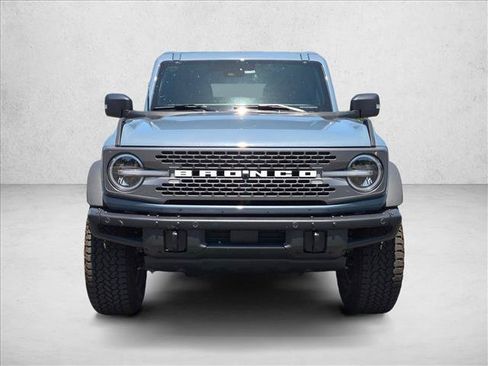 Used 2025 Ford Bronco Badlands AWD/4WD image 2