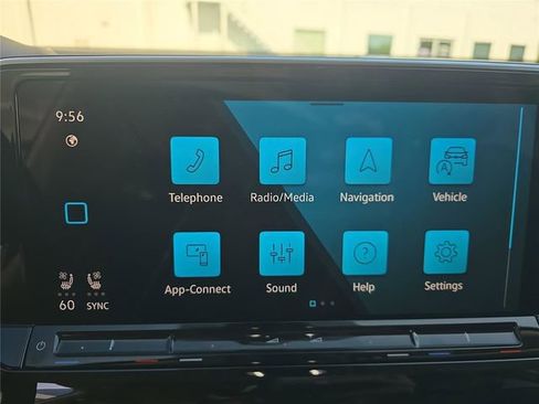 New 2026 Volkswagen Atlas SE image 18