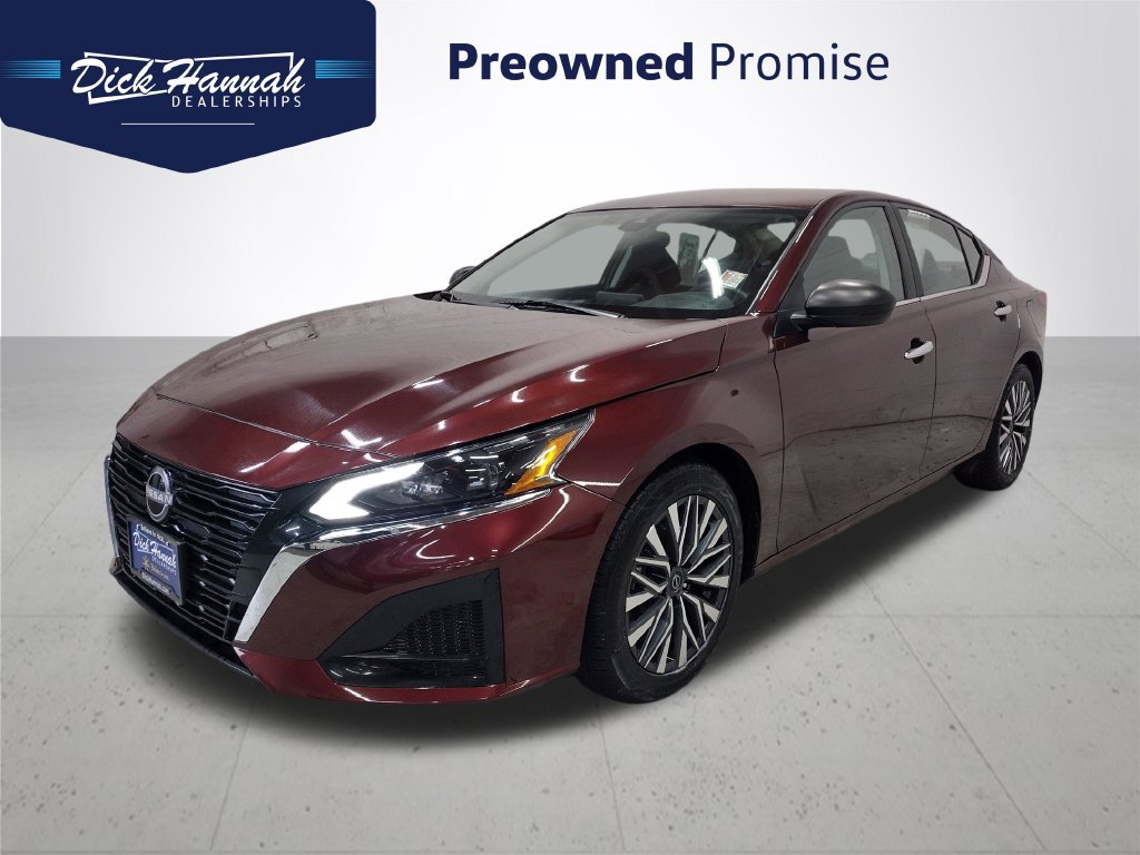 Used 2025 Nissan Altima 2.5 SV FWD image 1