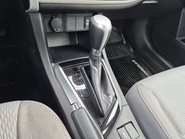 Used 2019 Toyota Corolla LE FWD image 17