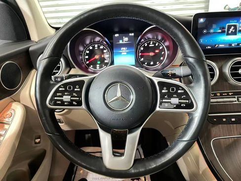 Used 2022 Mercedes-Benz GLC 300 4MATIC image 14