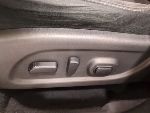 Used 2016 Nissan Murano SV image 17