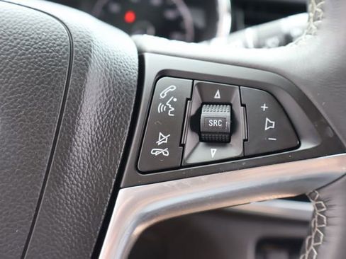 Used 2022 Buick Encore Preferred w/ Safety Package FWD image 25