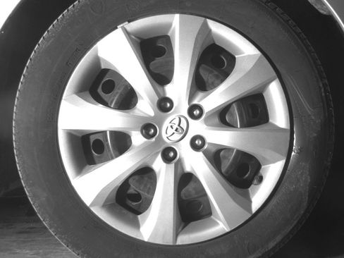 Used 2025 Toyota Corolla LE FWD image 13