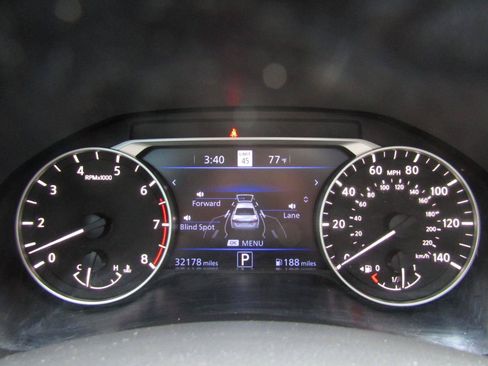 Used 2023 Nissan Altima 2.5 SL AWD/4WD image 16