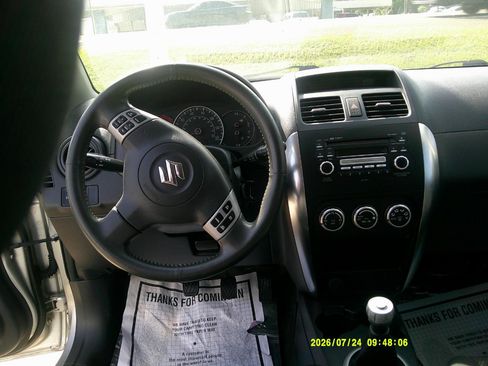 Used 2007 Suzuki SX4 Sport AWD/4WD image 10