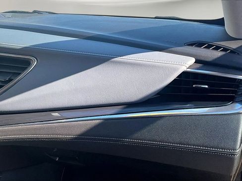 Used 2021 Buick Enclave Essence w/ Sound and Sites Package image 24