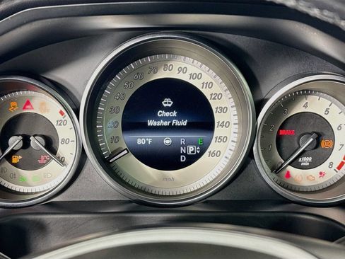 Used 2016 Mercedes-Benz E 400 Sedan image 13