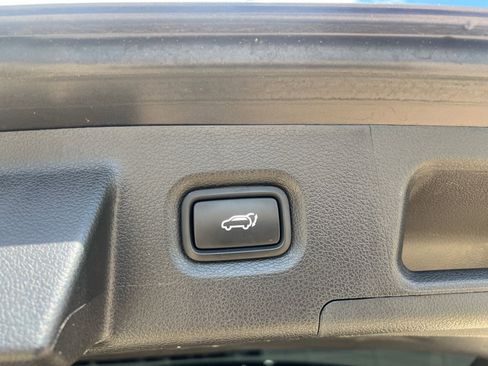 Used 2023 Hyundai Santa Fe Calligraphy AWD/4WD image 14