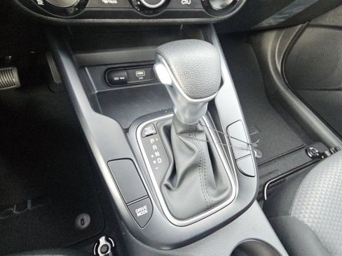 New 2025 Kia Soul LX image 16