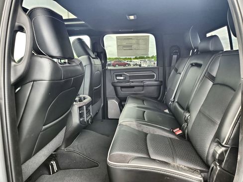 New 2026 RAM 3500 Laramie AWD/4WD image 22