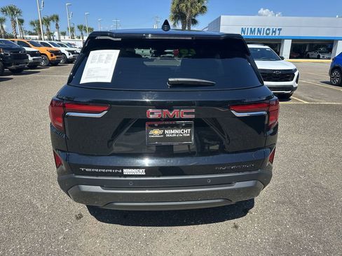Used 2026 GMC Terrain Elevation FWD image 15