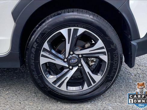 Certified 2024 Subaru Crosstrek 2.0i Premium w/ Crosstrek Mirror Package AWD/4WD image 11