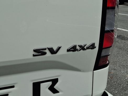 Certified 2023 Nissan Frontier SV w/ Technology Package image 31