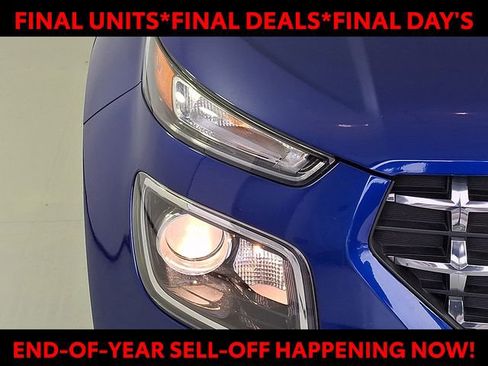 Certified 2024 Hyundai Venue SEL image 10