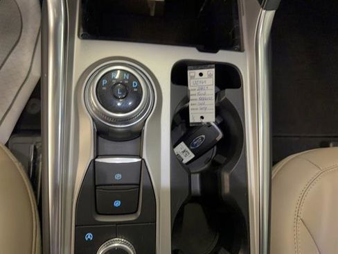 Certified 2024 Ford Explorer XLT w/ Equipment Group 202A image 11