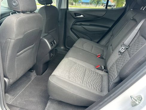 Used 2020 Chevrolet Equinox LT FWD image 13